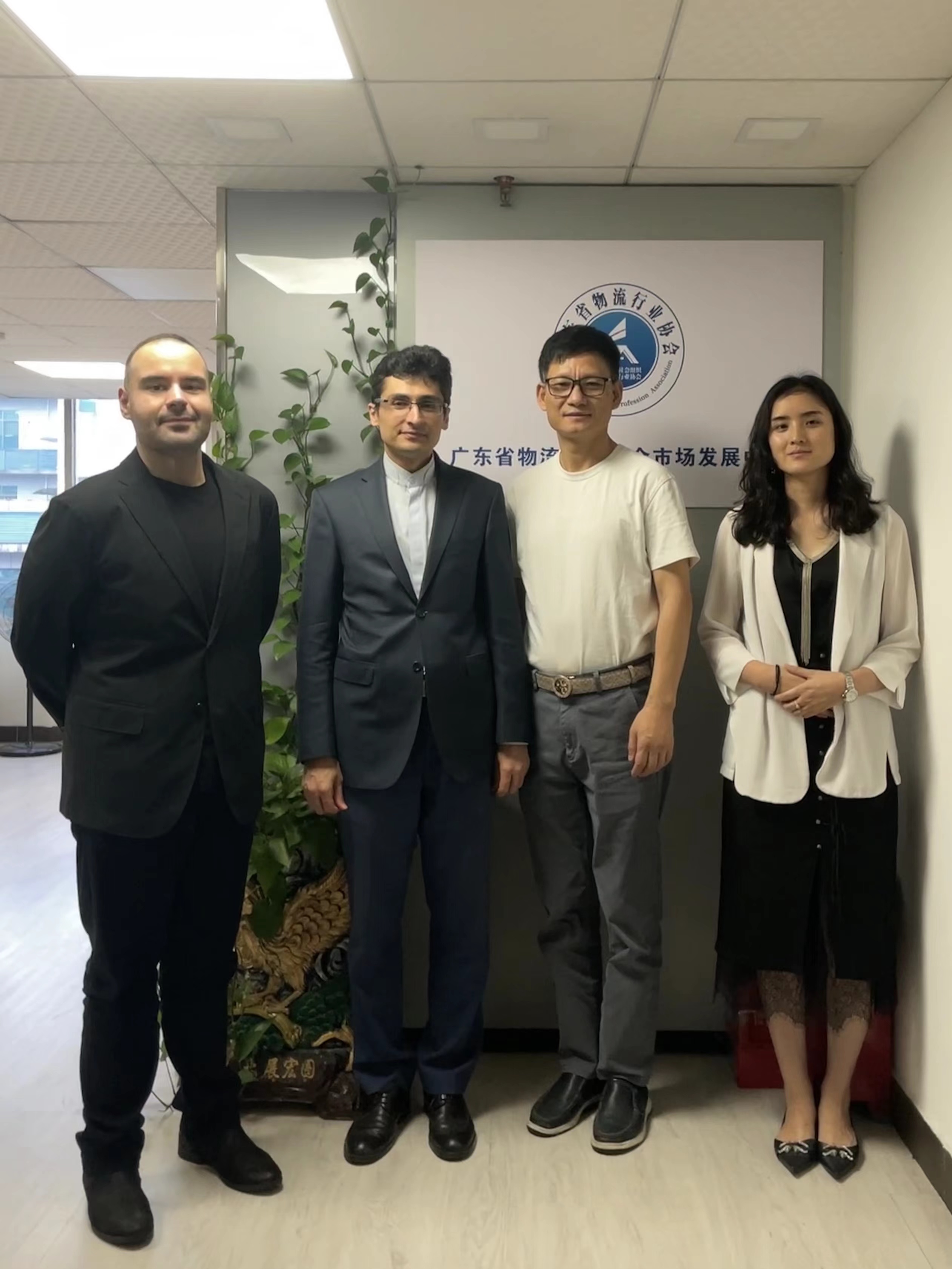 WechatIMG205.jpeg WechatIMG205.jpeg