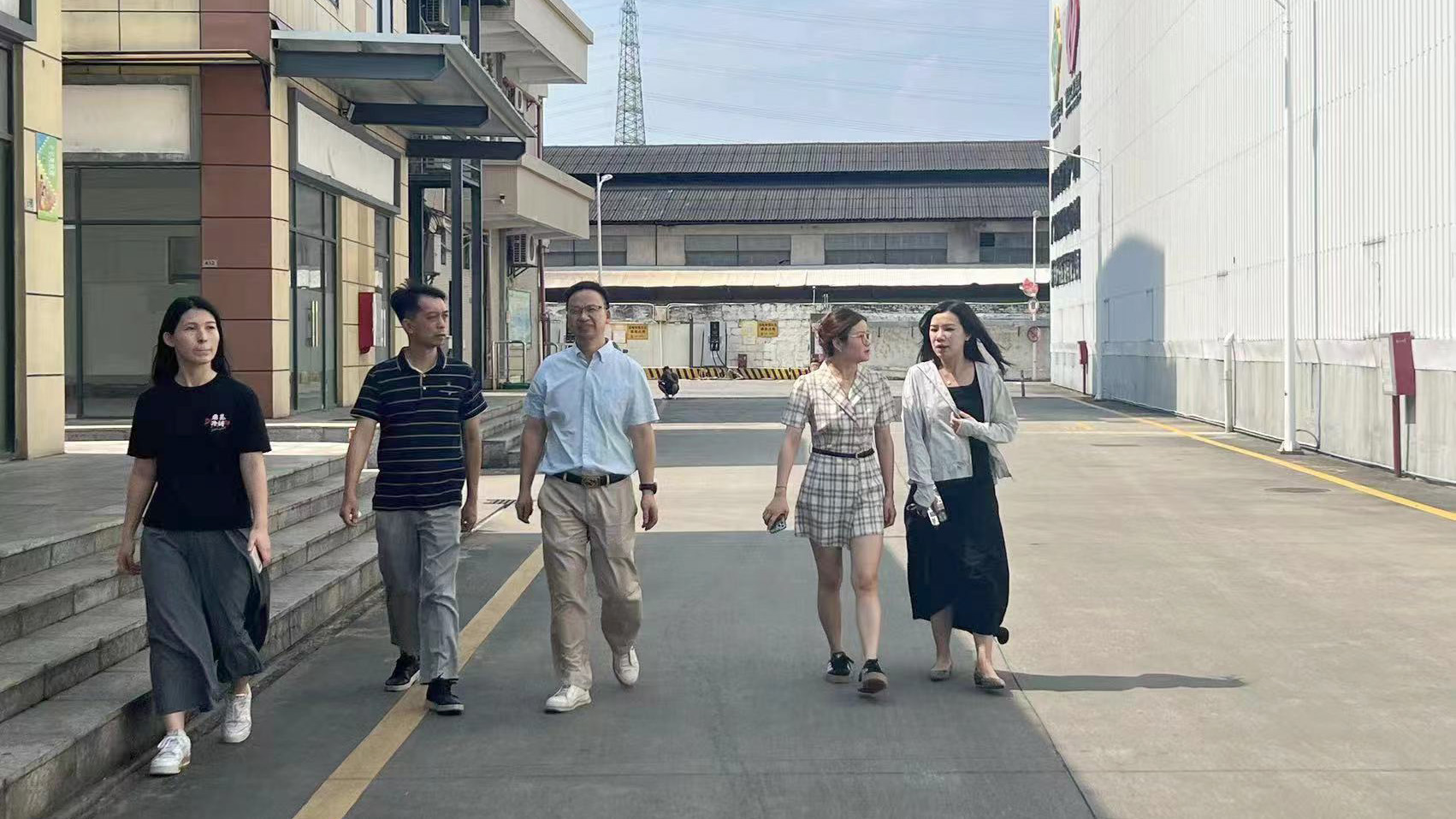 圖片2.jpg 圖片2.jpg